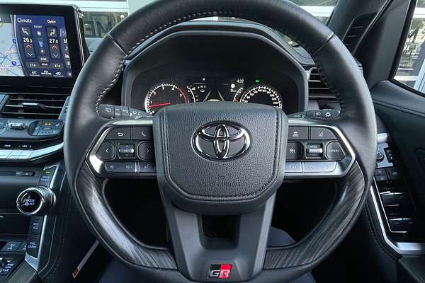 2024 Toyota Landcruiser GR Sport FJA300R