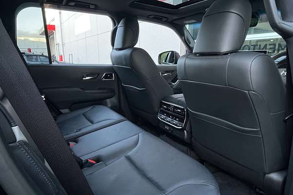 2024 Toyota Landcruiser GR Sport FJA300R