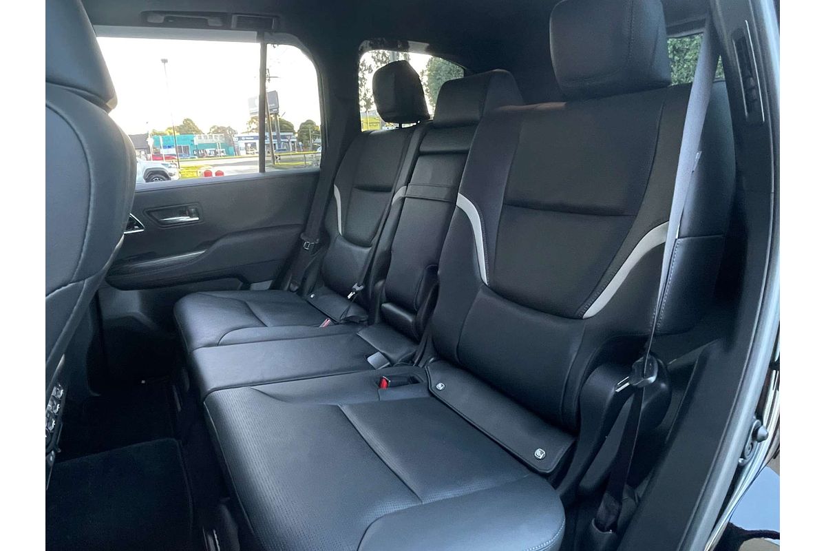 2024 Toyota Landcruiser GR Sport FJA300R