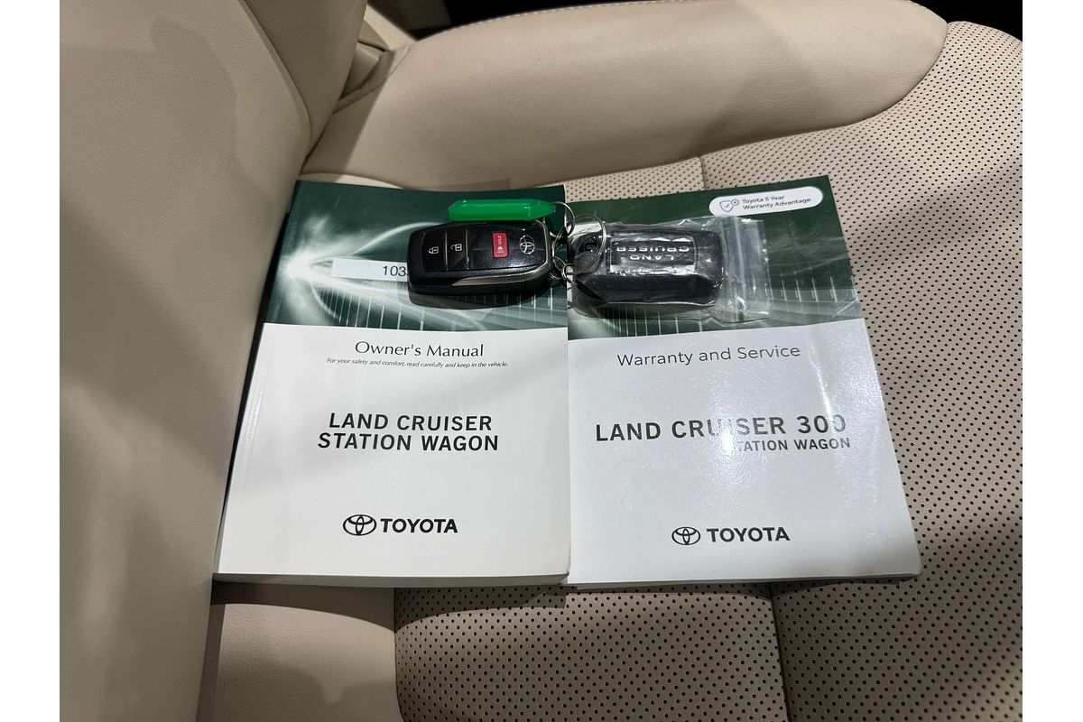 2021 Toyota Landcruiser VX FJA300R