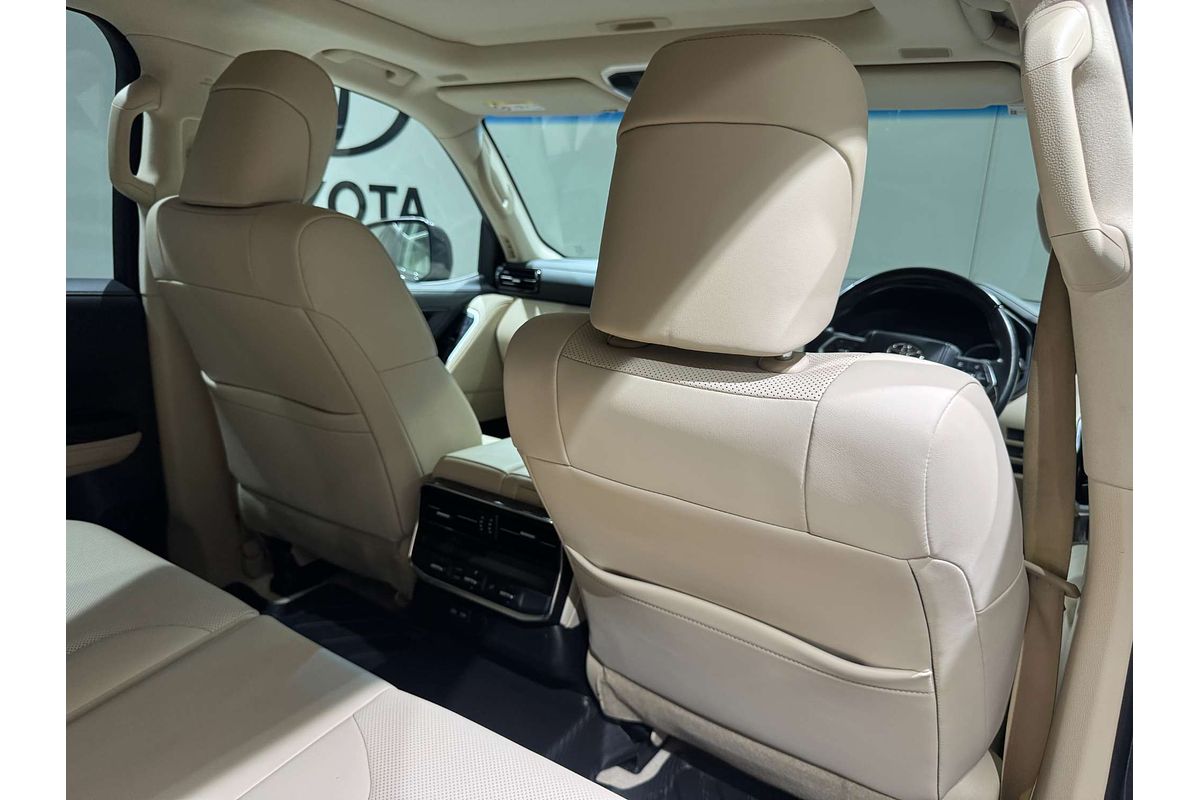 2021 Toyota Landcruiser VX FJA300R