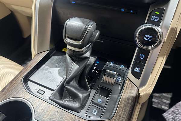 2021 Toyota Landcruiser VX FJA300R