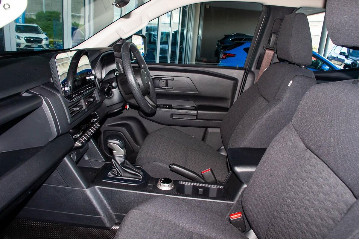 2025 Mitsubishi Triton GLX MV 4X4