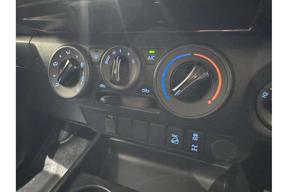 2022 Toyota Hilux SR GUN126R 4X4