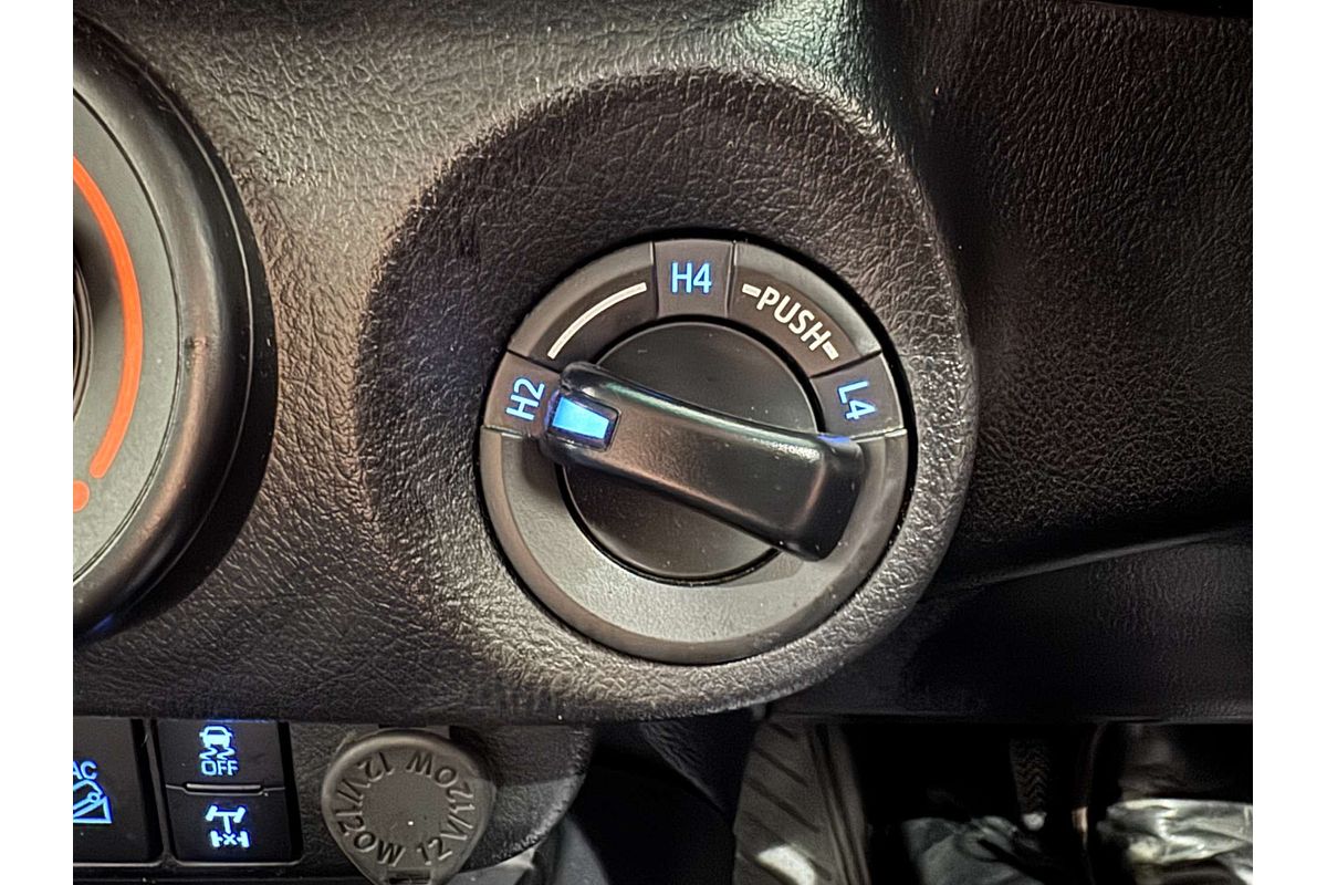 2022 Toyota Hilux SR GUN126R 4X4