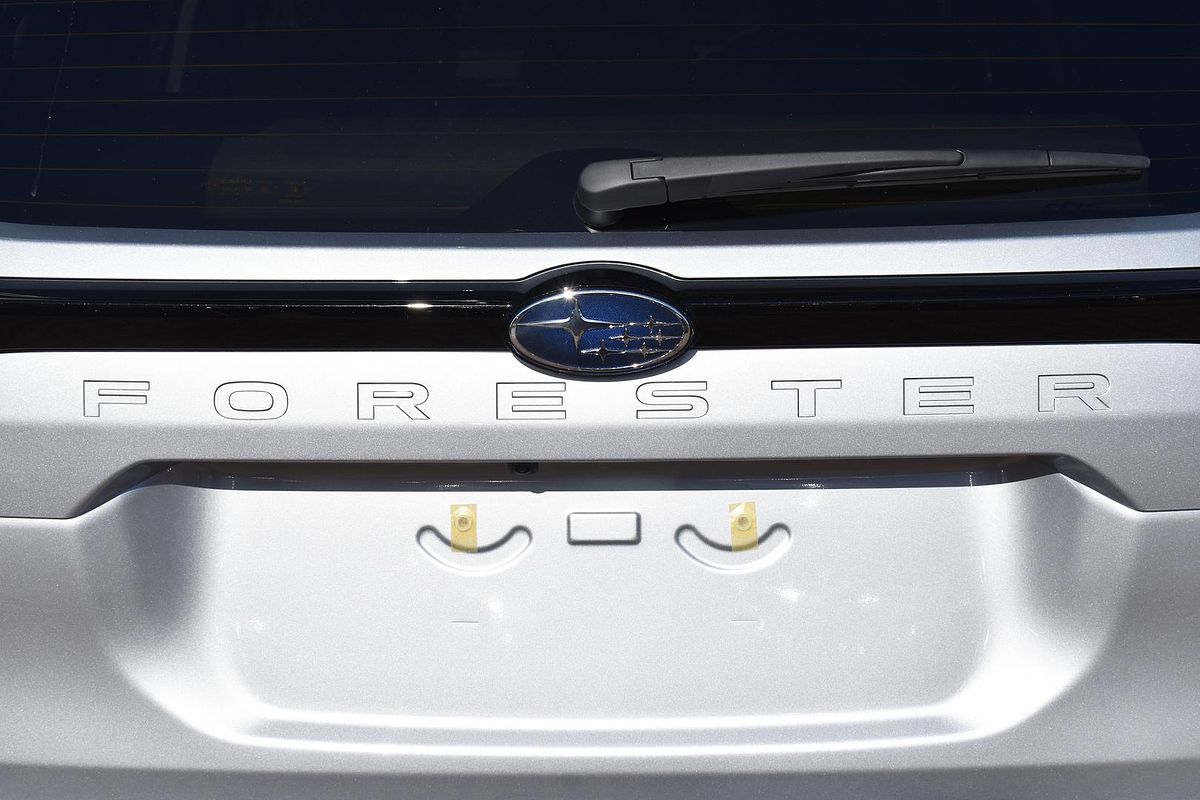 2025 Subaru Forester Hybrid S6