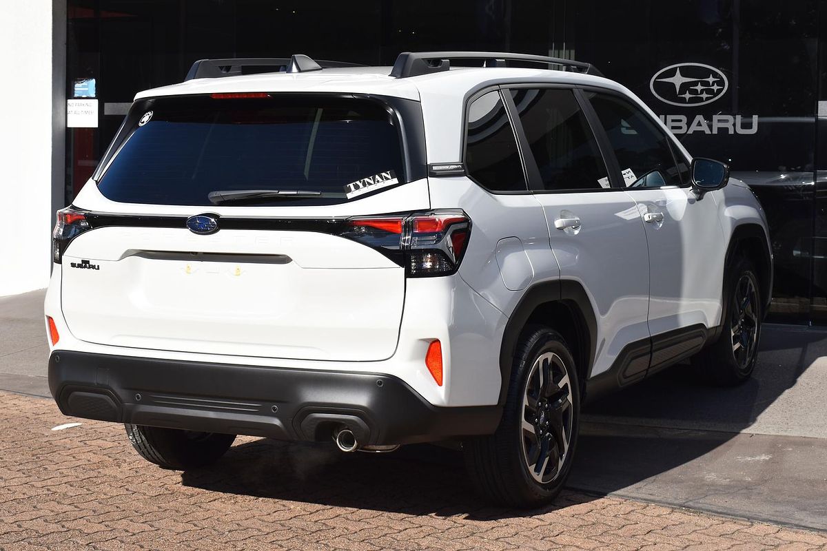 2025 Subaru Forester S6