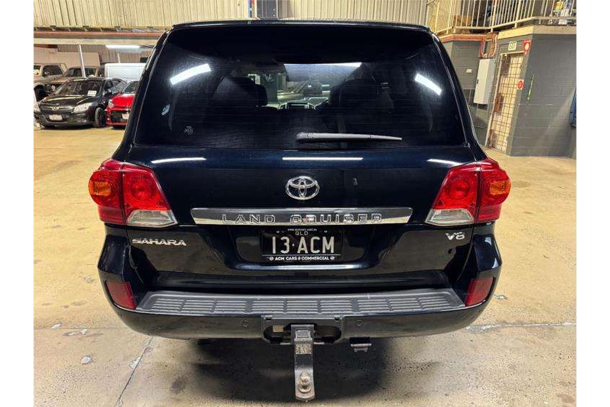 2014 Toyota Landcruiser Sahara VDJ200R