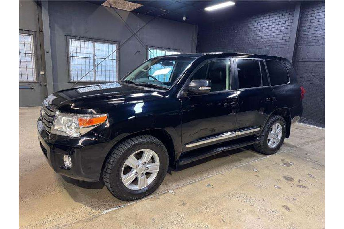 2014 Toyota Landcruiser Sahara VDJ200R