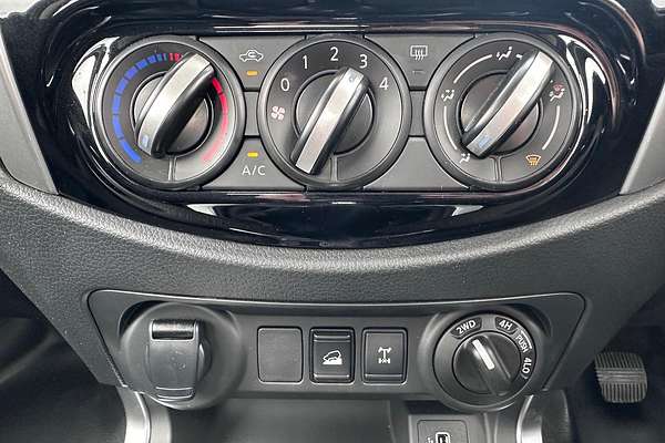 2025 Nissan Navara SL D23 4X4
