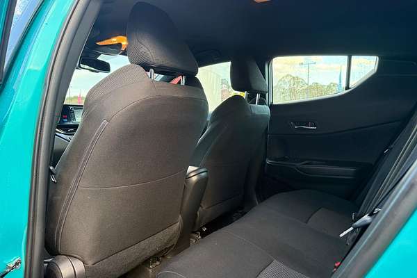 2018 Toyota C-HR NGX10R
