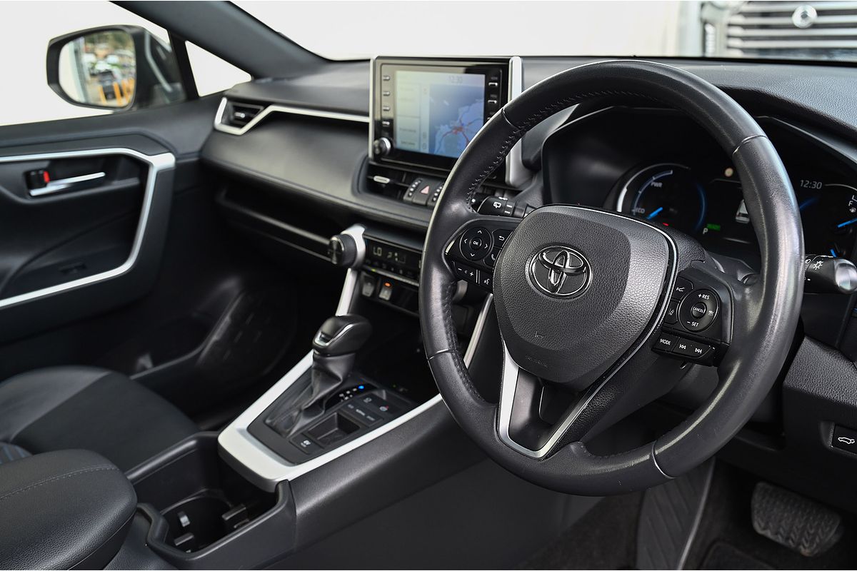 2021 Toyota RAV4 XSE AXAH52R