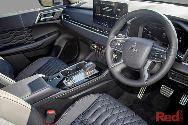 2025 Mitsubishi Outlander Exceed ZM