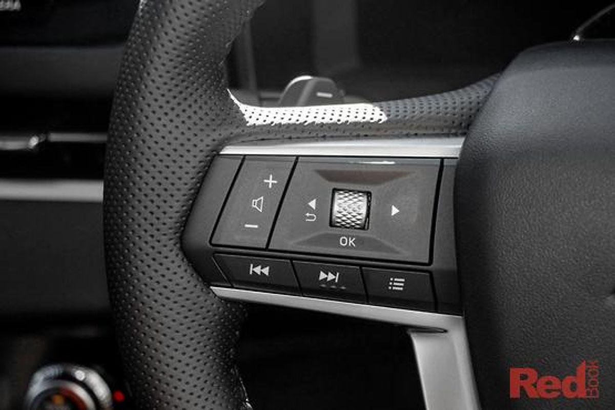 2025 Mitsubishi Outlander Exceed ZM