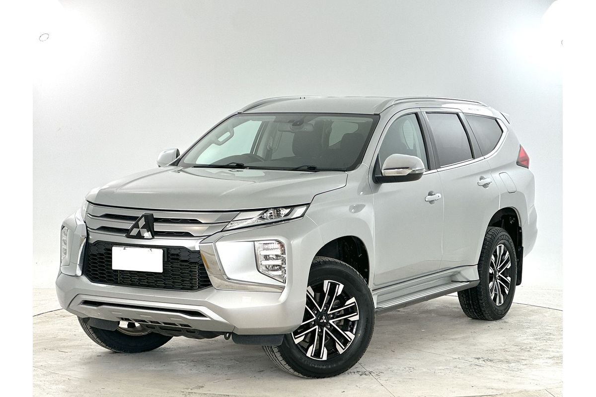 2022 Mitsubishi Pajero Sport GLS QF