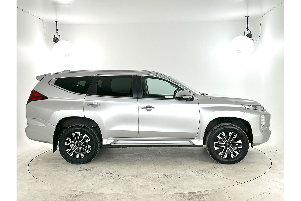 2022 Mitsubishi Pajero Sport GLS QF