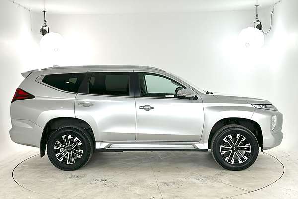 2022 Mitsubishi Pajero Sport GLS QF