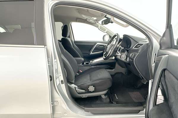 2022 Mitsubishi Pajero Sport GLS QF