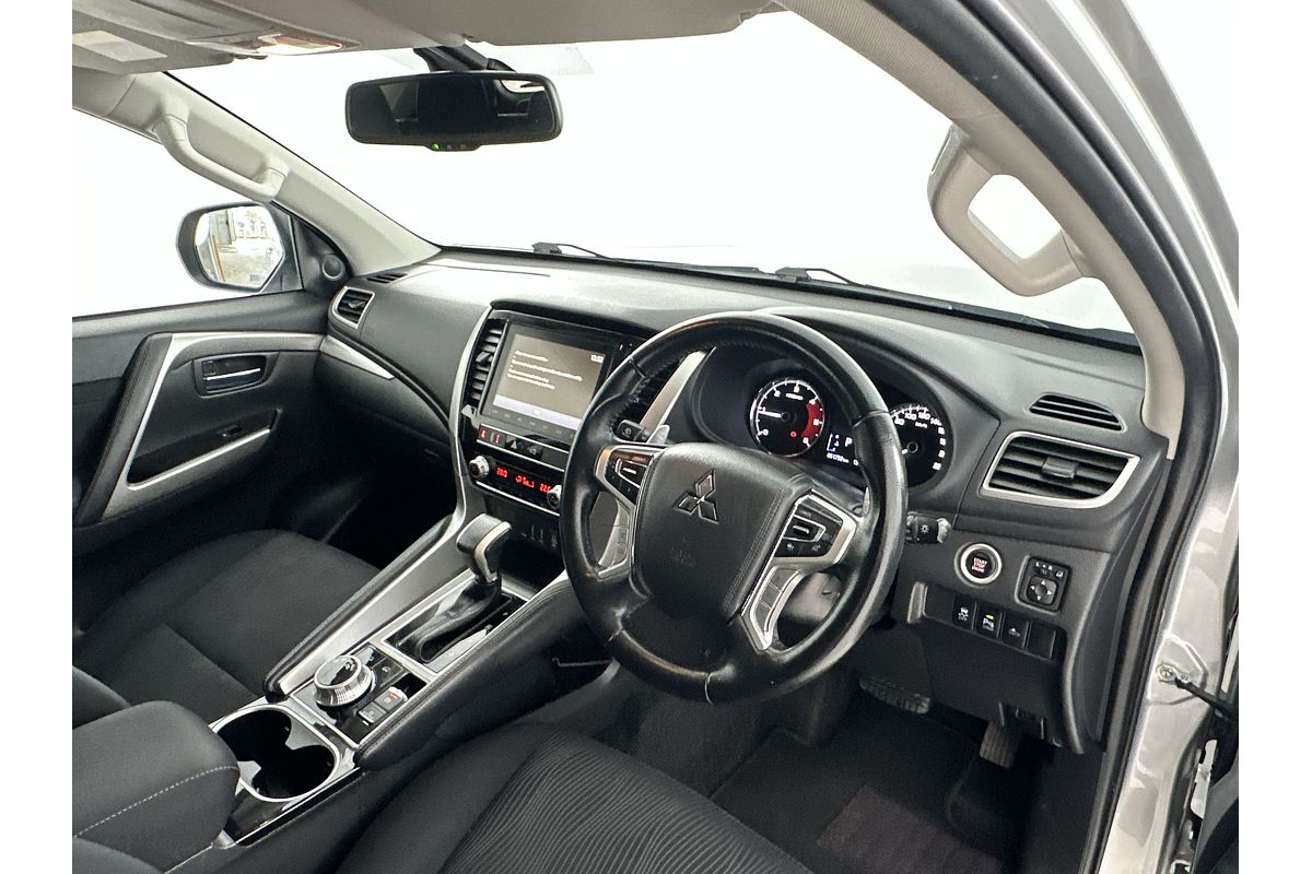 2022 Mitsubishi Pajero Sport GLS QF