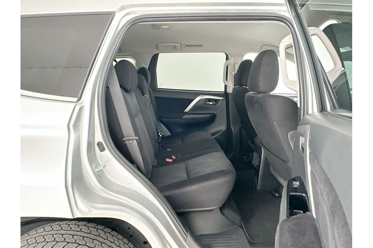 2022 Mitsubishi Pajero Sport GLS QF
