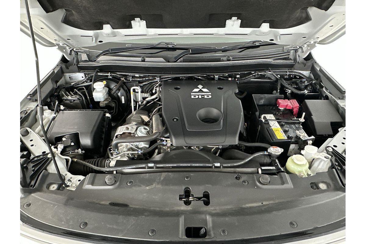 2022 Mitsubishi Pajero Sport GLS QF