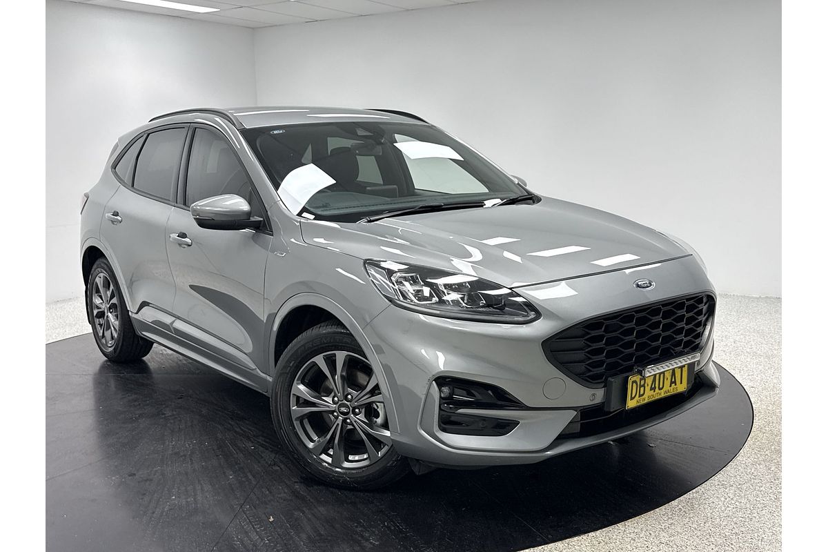 2020 Ford Escape ST-Line ZH
