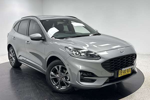 2020 Ford Escape ST-Line ZH