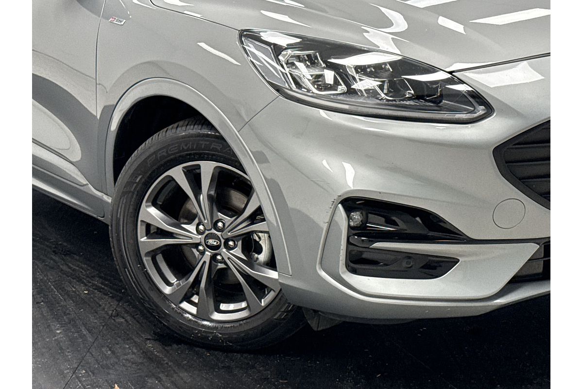 2020 Ford Escape ST-Line ZH