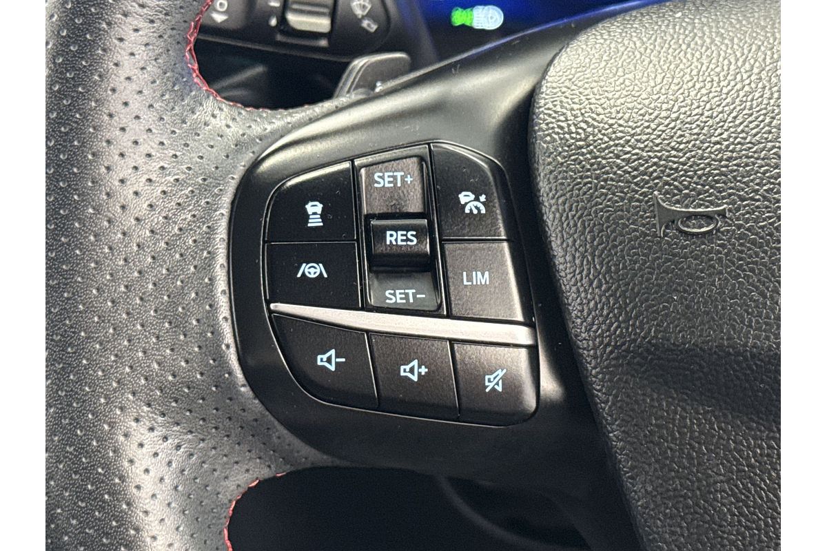 2020 Ford Escape ST-Line ZH