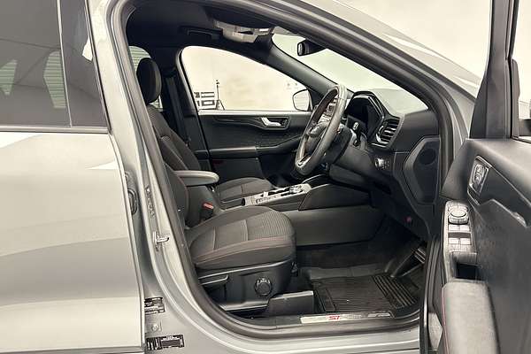 2020 Ford Escape ST-Line ZH