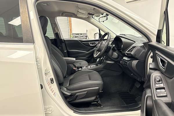 2019 Subaru Forester Hybrid L S5