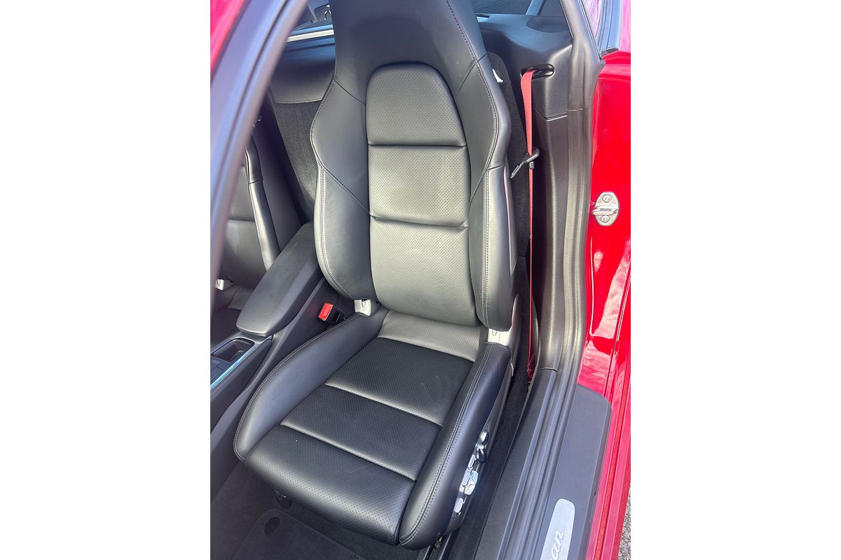 2019 Porsche 718 Cayman 982