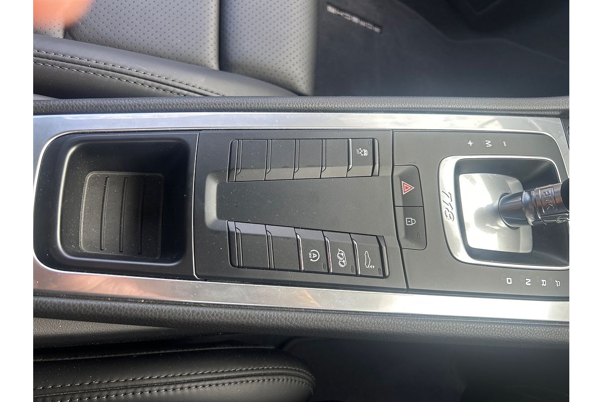 2019 Porsche 718 Cayman 982