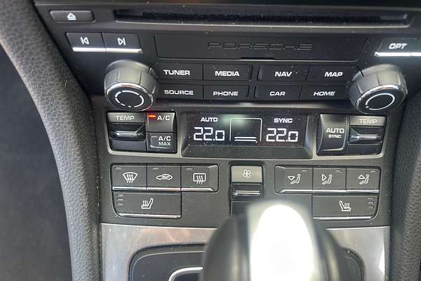 2019 Porsche 718 Cayman 982