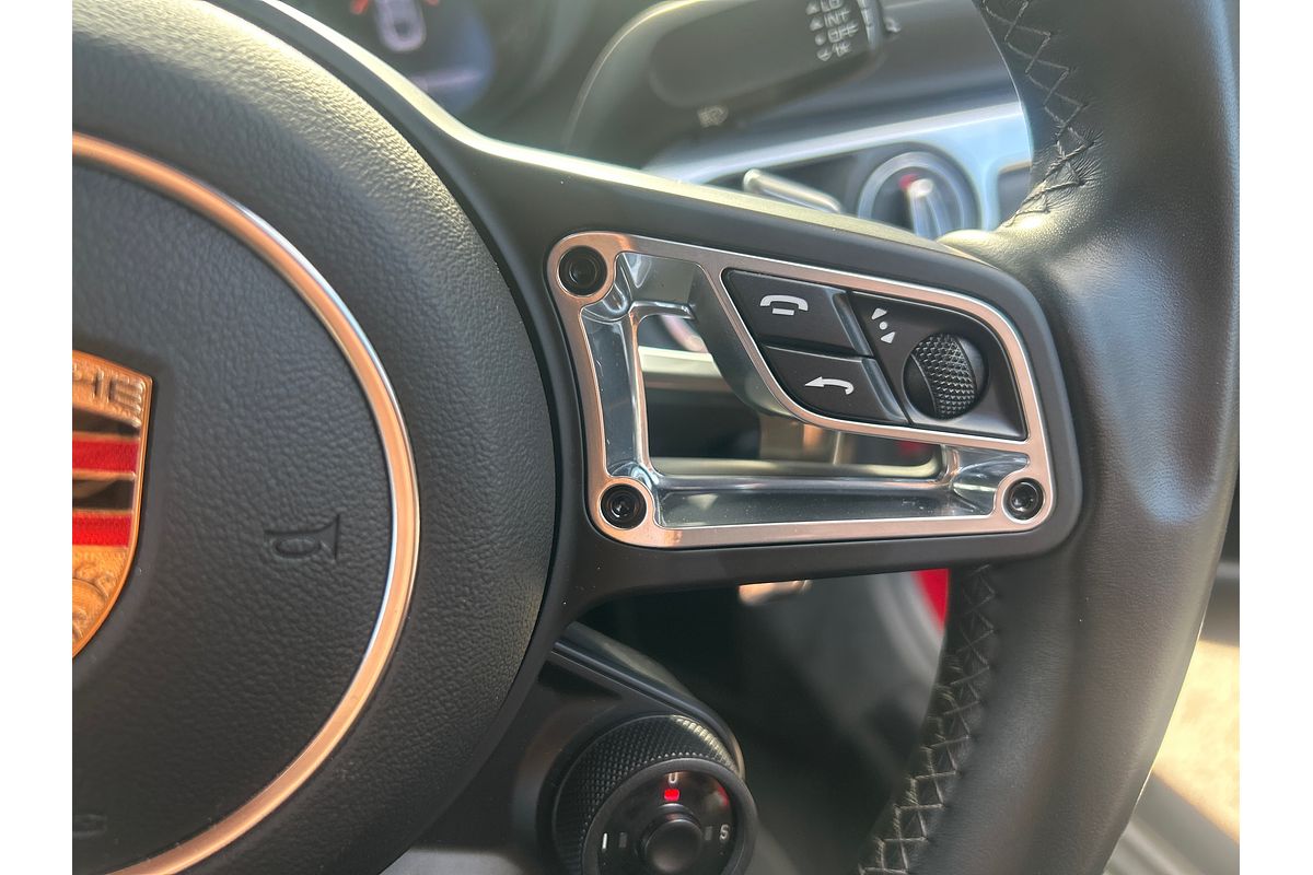 2019 Porsche 718 Cayman 982