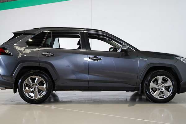 2020 Toyota RAV4 GXL AXAH52R