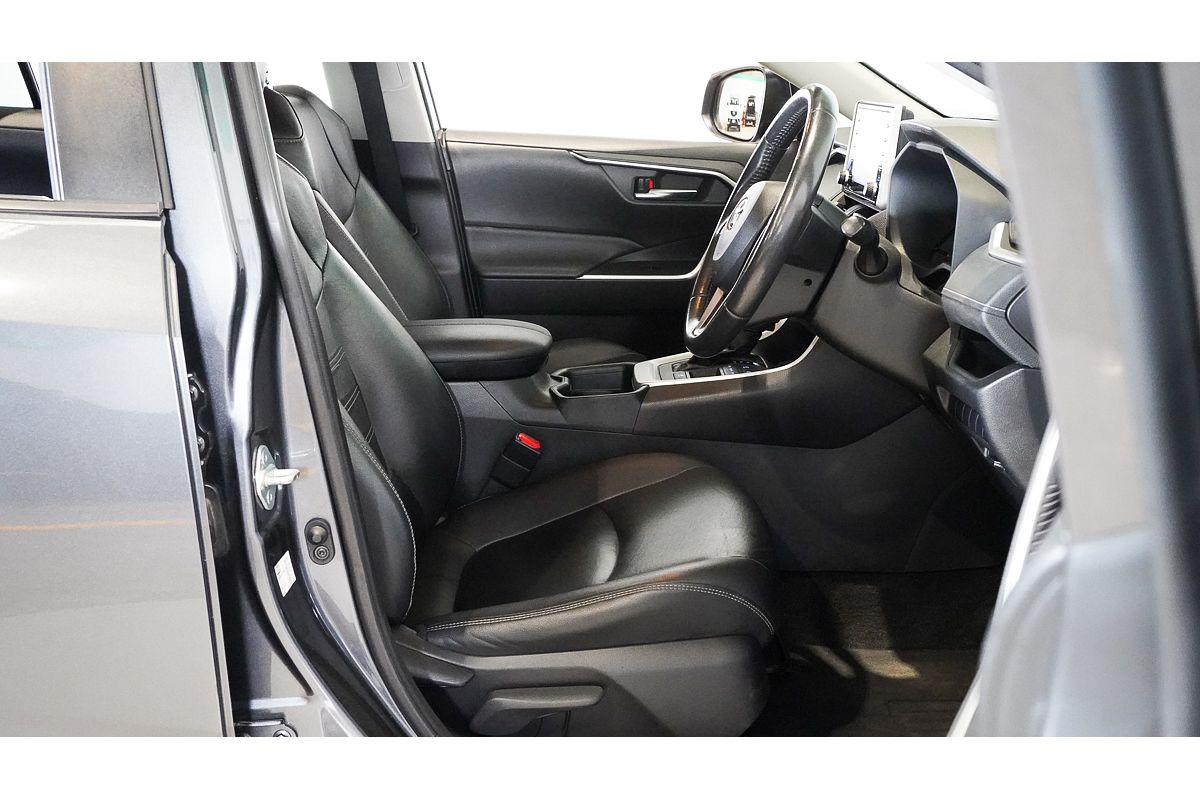 2020 Toyota RAV4 GXL AXAH52R