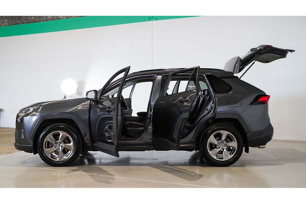 2020 Toyota RAV4 GXL AXAH52R