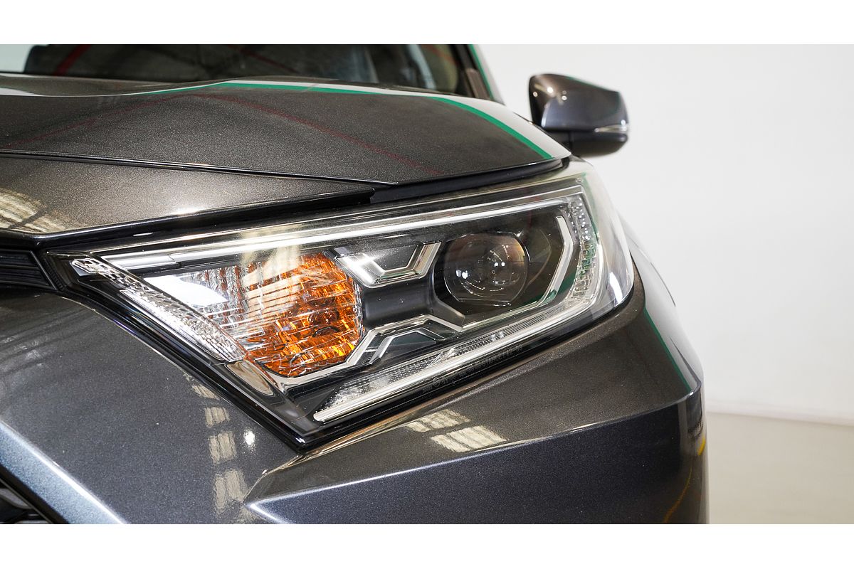2020 Toyota RAV4 GXL AXAH52R