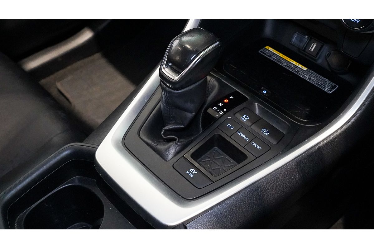2020 Toyota RAV4 GXL AXAH52R