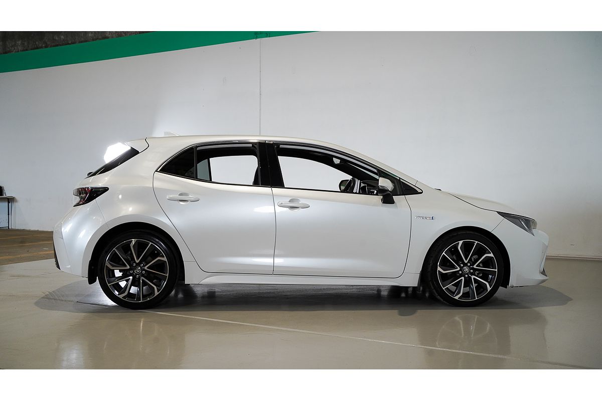 2021 Toyota Corolla ZR Hybrid ZWE211R