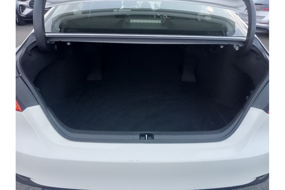 2023 Toyota Camry Ascent AXVH70R