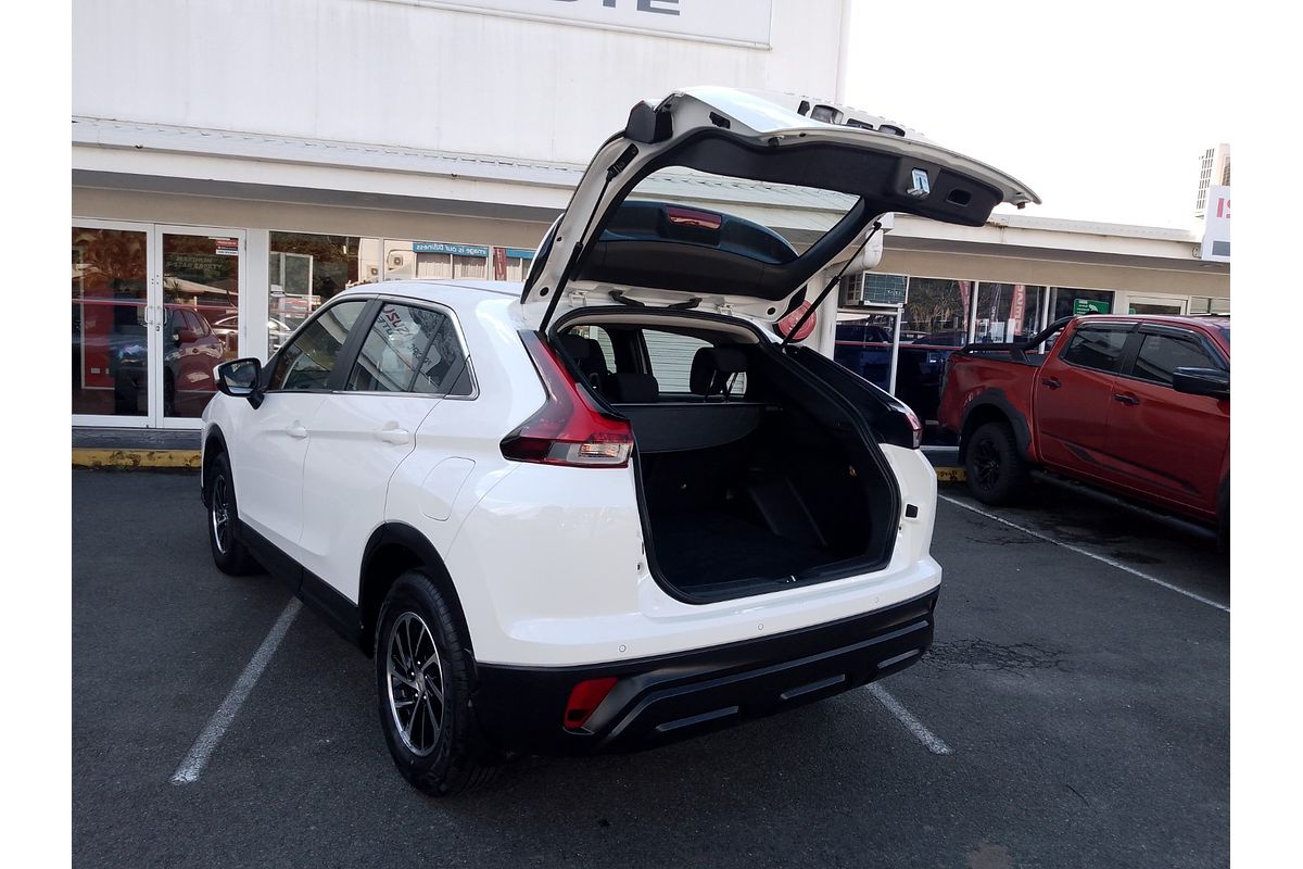2023 Mitsubishi Eclipse Cross ES YB