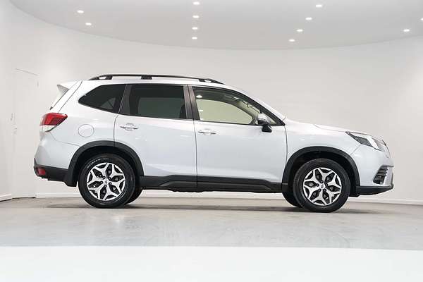2023 Subaru Forester 2.5i S5