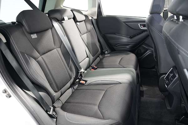2023 Subaru Forester 2.5i S5