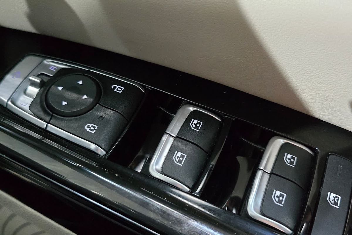2020 Kia CARNIVAL CARNIVAL PLATINUM HSB8J9A1