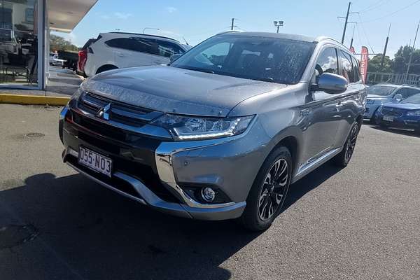 2017 Mitsubishi Outlander PHEV Exceed ZK