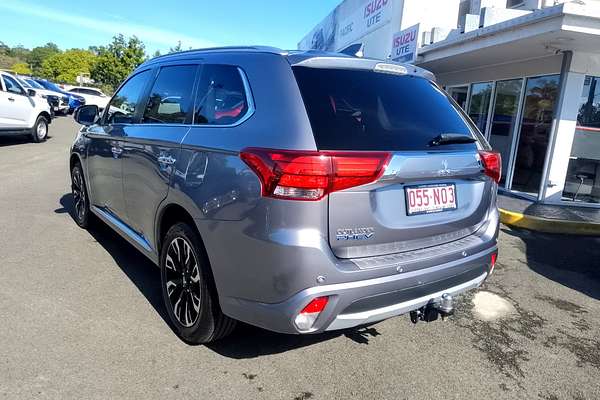 2017 Mitsubishi Outlander PHEV Exceed ZK