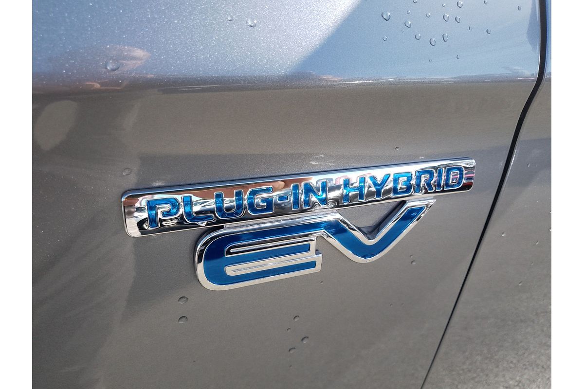 2017 Mitsubishi Outlander PHEV Exceed ZK
