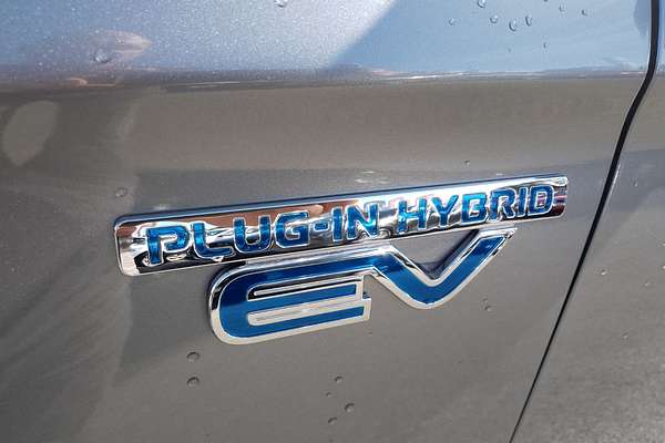 2017 Mitsubishi Outlander PHEV Exceed ZK